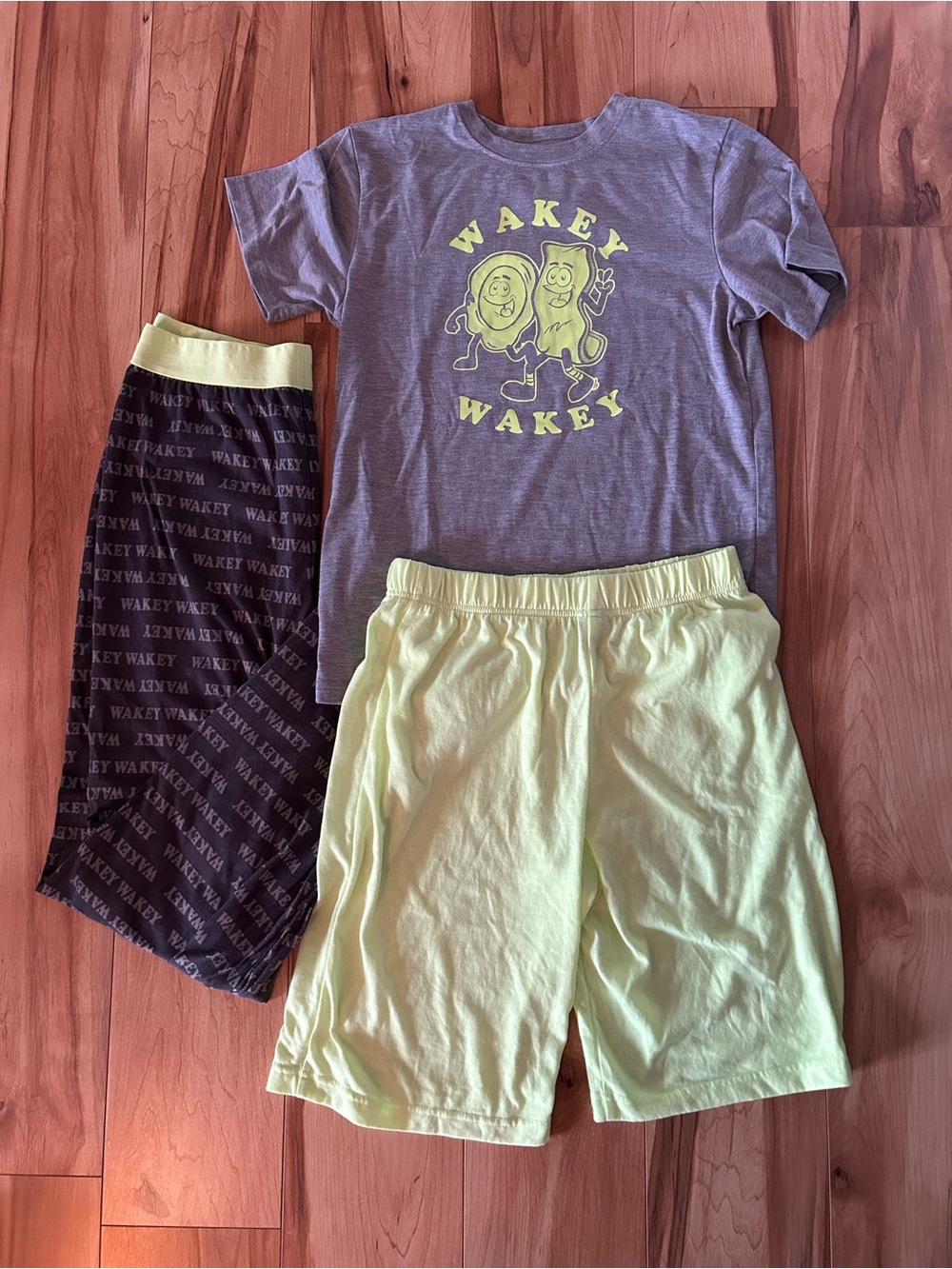 Arizona Neon Yellow & Heather Gray 'Wakey Wakey' Kids Pajama Set